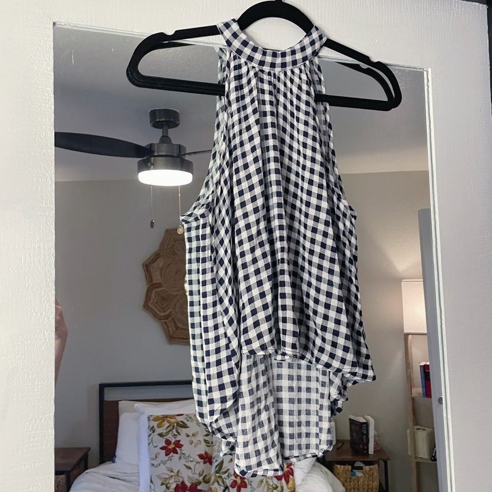 gingham halter | high neck | semi cropped flowy tank | size S
